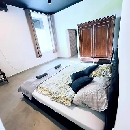 Przyjemny Lokal W Centum Miasta * Łódź